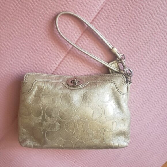 Coach Y2K Gold Leather Legacy Foldover Wristlet with Turn Lock Mini Bag - Picture 2 of 14